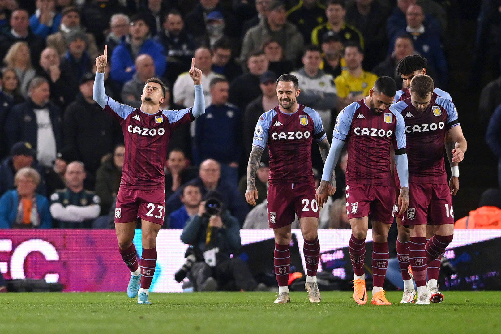 爵士队仍需 爵士队仍需